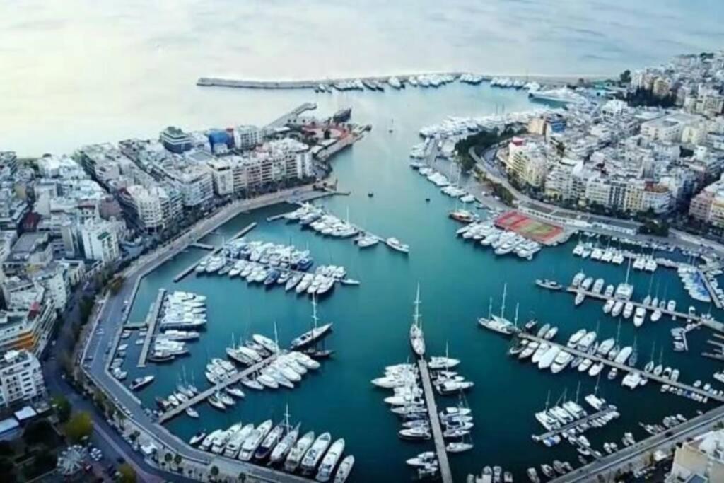 Beautiful And Comfortable Apartment At Marina Zeas Pireus Exteriör bild