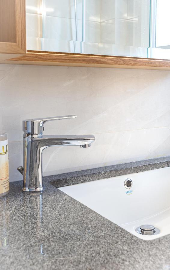 Beautiful And Comfortable Apartment At Marina Zeas Pireus Exteriör bild